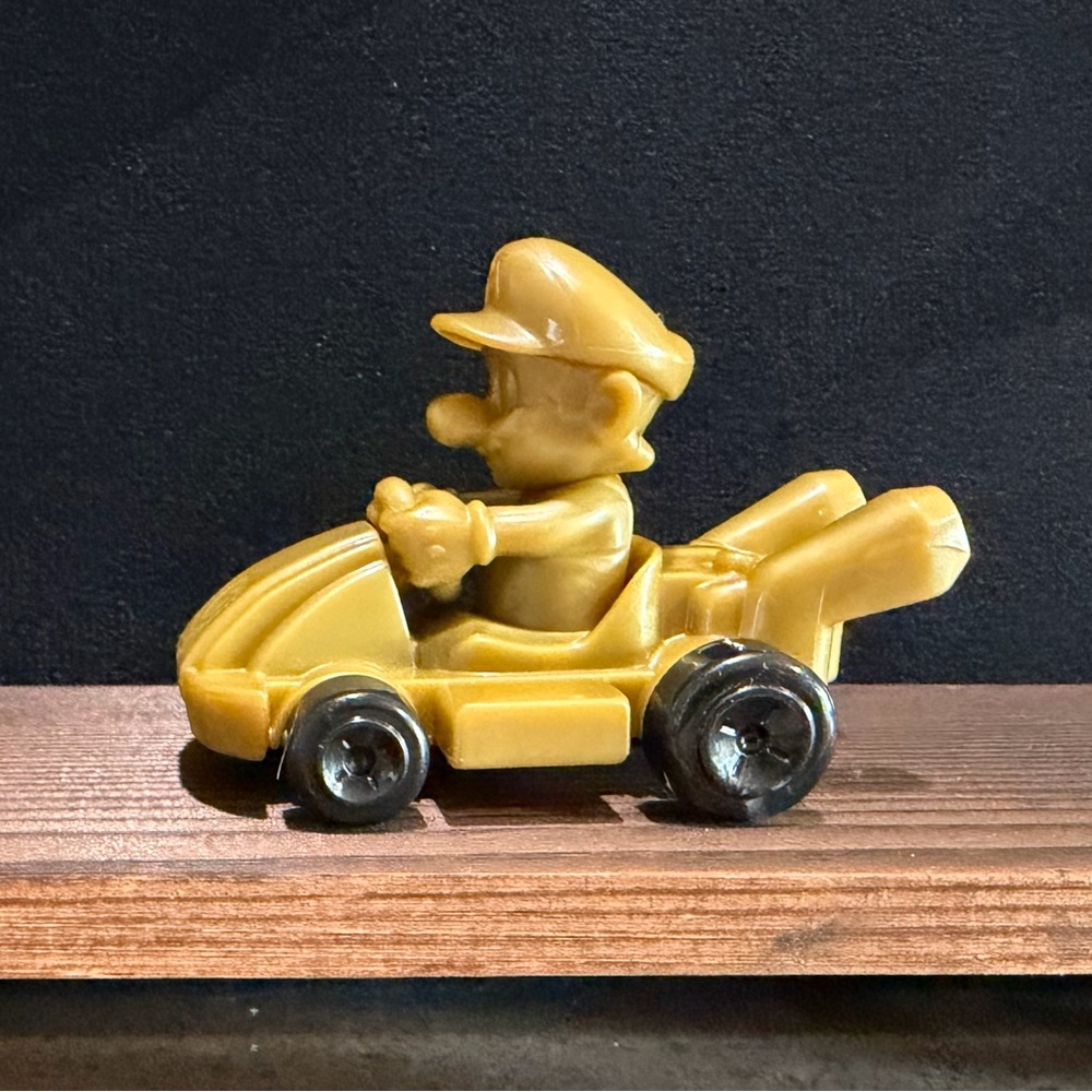 Gold Mario McDonald’s Toy
